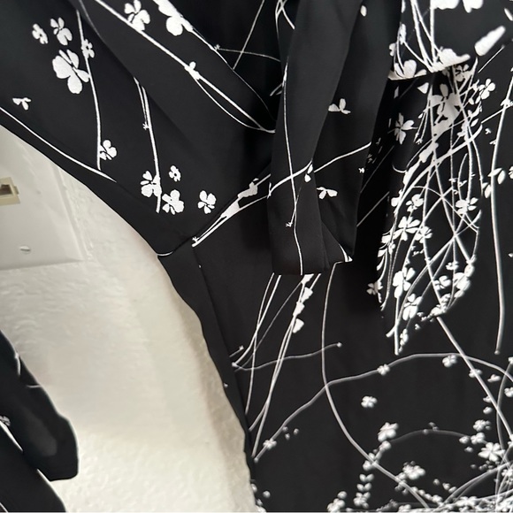 Misa Los Angeles Aliya Black Floral Pants - Picture 7 of 9